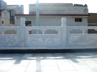 石欄桿制作廠家_梅蘭竹菊花崗巖護欄設(shè)計圖吉祥寓意