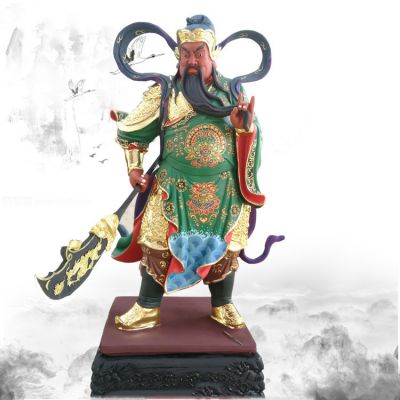 關(guān)帝老爺塑像有什么寓意？