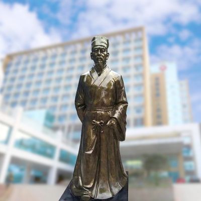影響銅雕南丁格爾醫(yī)院人物雕塑報價的因素有哪些？