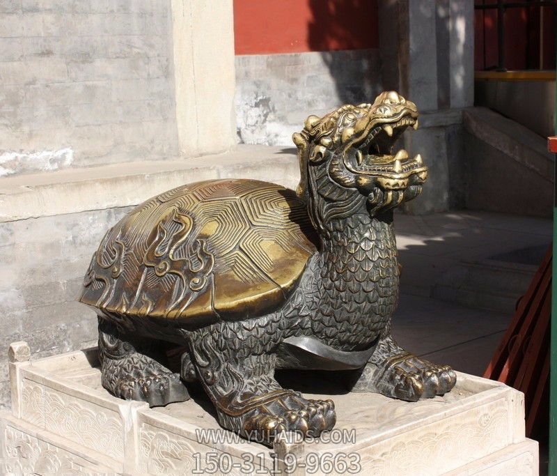 公園里擺放的張嘴的玻璃鋼創(chuàng)意龍龜?shù)袼?>
                                <h2>公園里擺放的張嘴的玻璃鋼創(chuàng)意龍龜?shù)袼?參數(shù)說明</h2>
                                                                        <table>
                                      <tr>
                                        <th>產(chǎn)品標(biāo)題</th>
                                        <td>公園里擺放的張嘴的玻璃鋼創(chuàng)意龍龜?shù)袼?/td>
                                      </tr>
                                      <tr>
                                        <th>發(fā)布時(shí)間</th>
                                        <td>2023-05-30 12:25</td>
                                      </tr>
                                      <tr>
                                        <th>價(jià)格</th>
                                        <td><span>電話咨詢</td>
                                      </tr>
                                                                              <tr>
                                          <th>雕刻內(nèi)容</th>
                                          <td>龍、龍龜</td>
                                        </tr>
                                                                              <tr>
                                          <th>應(yīng)用場所</th>
                                          <td>公園</td>
                                        </tr>
                                                                              <tr>
                                          <th>制作材質(zhì)</th>
                                          <td>玻璃鋼</td>
                                        </tr>
                                                                          </table>
                                <h2>公園里擺放的張嘴的玻璃鋼創(chuàng)意龍龜?shù)袼?詳細(xì)說明</h2>
                                <p>玉海雕塑是一家綜合性的雕塑公司，擁有多款公園里擺放的張嘴的玻璃鋼創(chuàng)意龍龜?shù)袼苣Ｐ?，可加工定制多種公園里擺放的張嘴的玻璃鋼創(chuàng)意龍龜?shù)袼?，支持材質(zhì)、樣式、風(fēng)格、尺寸大小等方面的調(diào)整修改定制。我們所加工制作的公園里擺放的張嘴的玻璃鋼創(chuàng)意龍龜?shù)袼苜|(zhì)優(yōu)價(jià)廉，遍布全國多個(gè)省市地區(qū)，想要了解更多案例圖片，請(qǐng)電話或微信咨詢。材質(zhì)、大小、樣式等都可以按需定制，還可根據(jù)您提供給的公園里擺放的張嘴的玻璃鋼創(chuàng)意龍龜?shù)袼軜訄D進(jìn)行制作！如有相關(guān)需求，歡迎致電（微信同號(hào)）：<span>150-3119-9663</span></p>
                                                                <div   class=