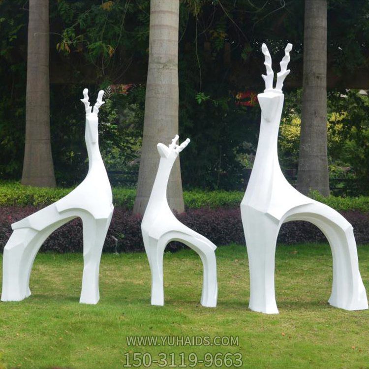 抽象戶(hù)外公園草坪動(dòng)物景觀鹿雕塑