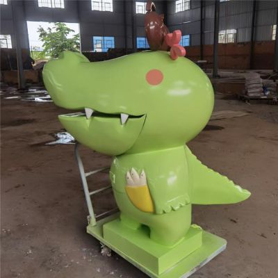商場(chǎng)游樂園美陳擺件卡通動(dòng)物公仔鱷魚