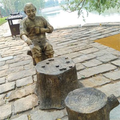 玻璃鋼樹墩，棋盤，老頭，公園情景雕塑