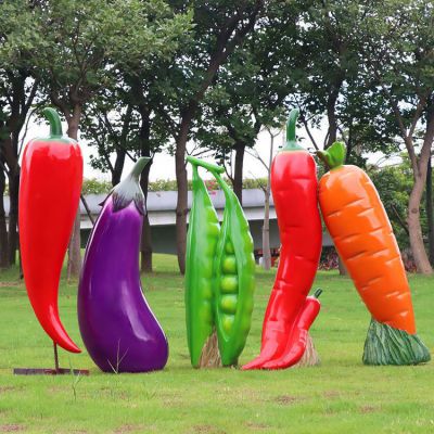 玻璃鋼仿真蔬菜，辣椒、茄子、豌豆和胡蘿卜