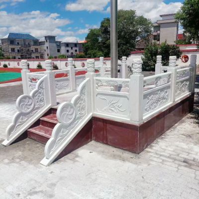 漢白玉旗臺(tái)，學(xué)校升旗臺(tái)欄桿