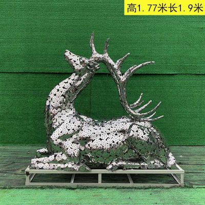不銹鋼梅花鹿，鏡面鏤花鹿雕塑