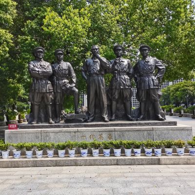 一代英豪，中國(guó)近代革命人物，周恩來(lái)、賀龍、葉挺、劉伯承、朱德偉人銅雕群