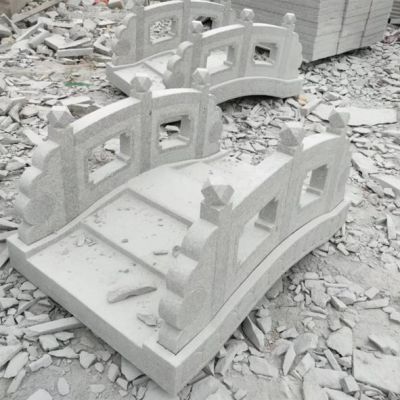 石雕戶(hù)外園林景觀雕塑