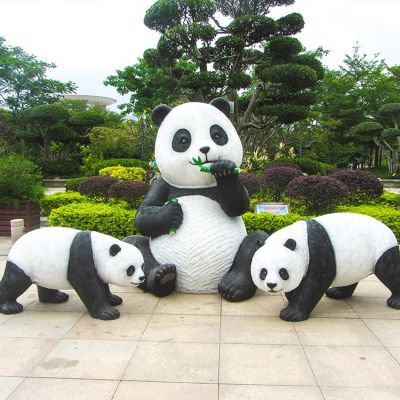 玻璃鋼仿真熊貓，尺寸大小，樣色樣式都可定制