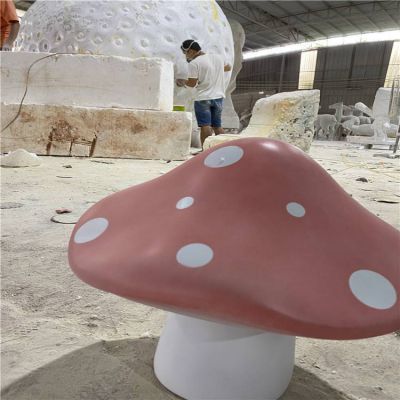 玻璃鋼大蘑菇，大個(gè)仿真蘑菇