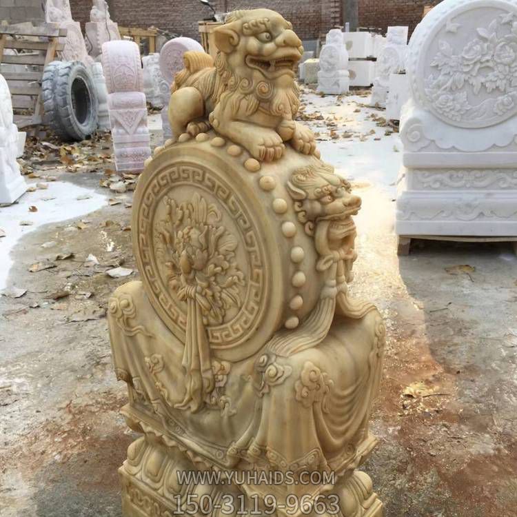 天然黃銹巖浮雕小獅子抱鼓石別墅門(mén)墩雕塑