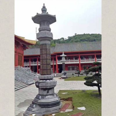 石雕經(jīng)幢，寺廟青石經(jīng)幢