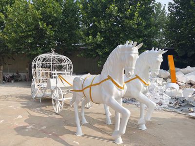 玻璃鋼+不銹鋼,馬拉車(chē)景觀(guān)雕塑