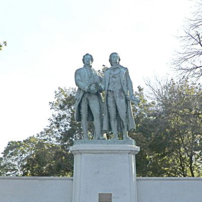 公園廣場(chǎng)銅雕名人景觀席勒和歌德雕塑